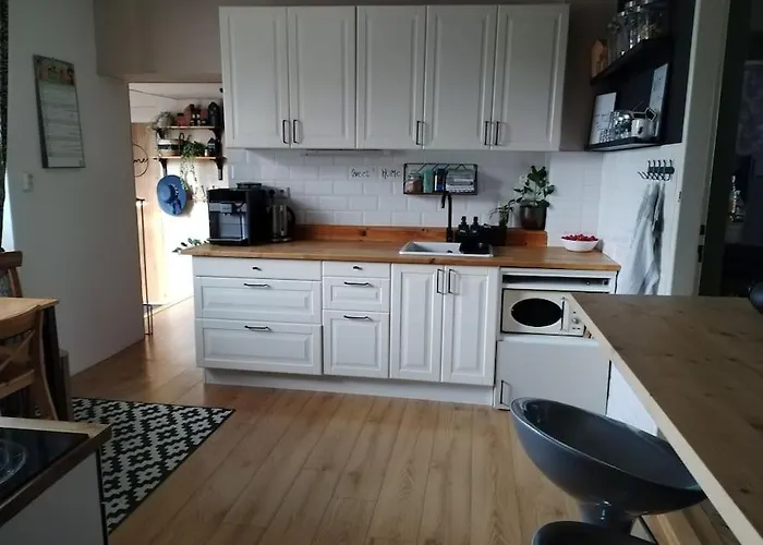 Nice Home Apartment *